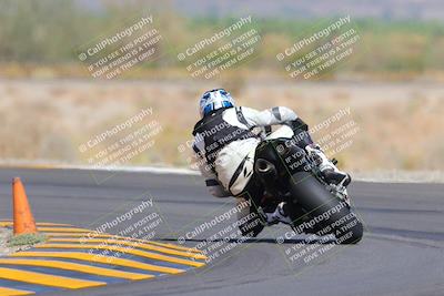 media/Oct-09-2022-SoCal Trackdays (Sun) [[95640aeeb6]]/Turn 14 Backside (1125am)/